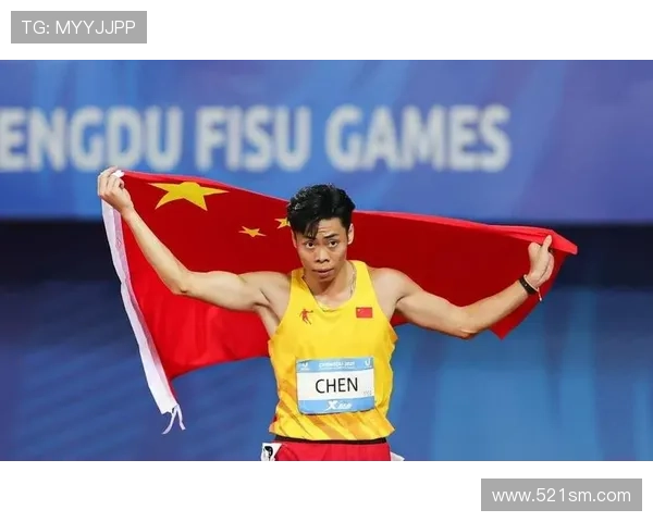 陈冠锋6秒57夺冠施君豪摘铜